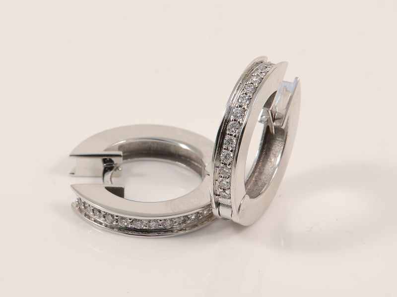 handgearbeitete Weissgoldcreolen 585 Pd poliert mit Brillant