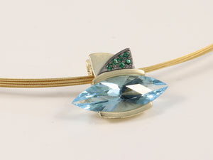 Gelbgoldcollier 585 mit Topas Navette und Tsavorit 750